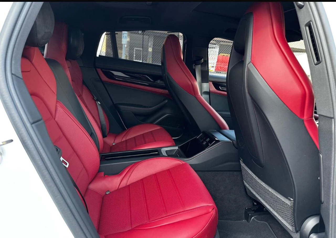 Porsche Panamera 2023 - Luxury Car thumbnail NaN